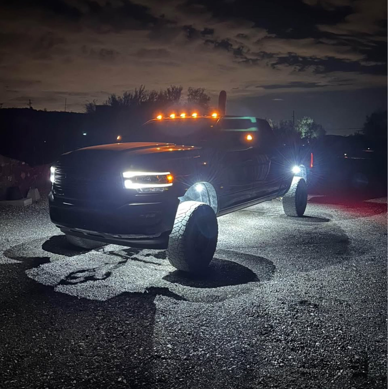 Ruthless Industries 9-Led Rocklight