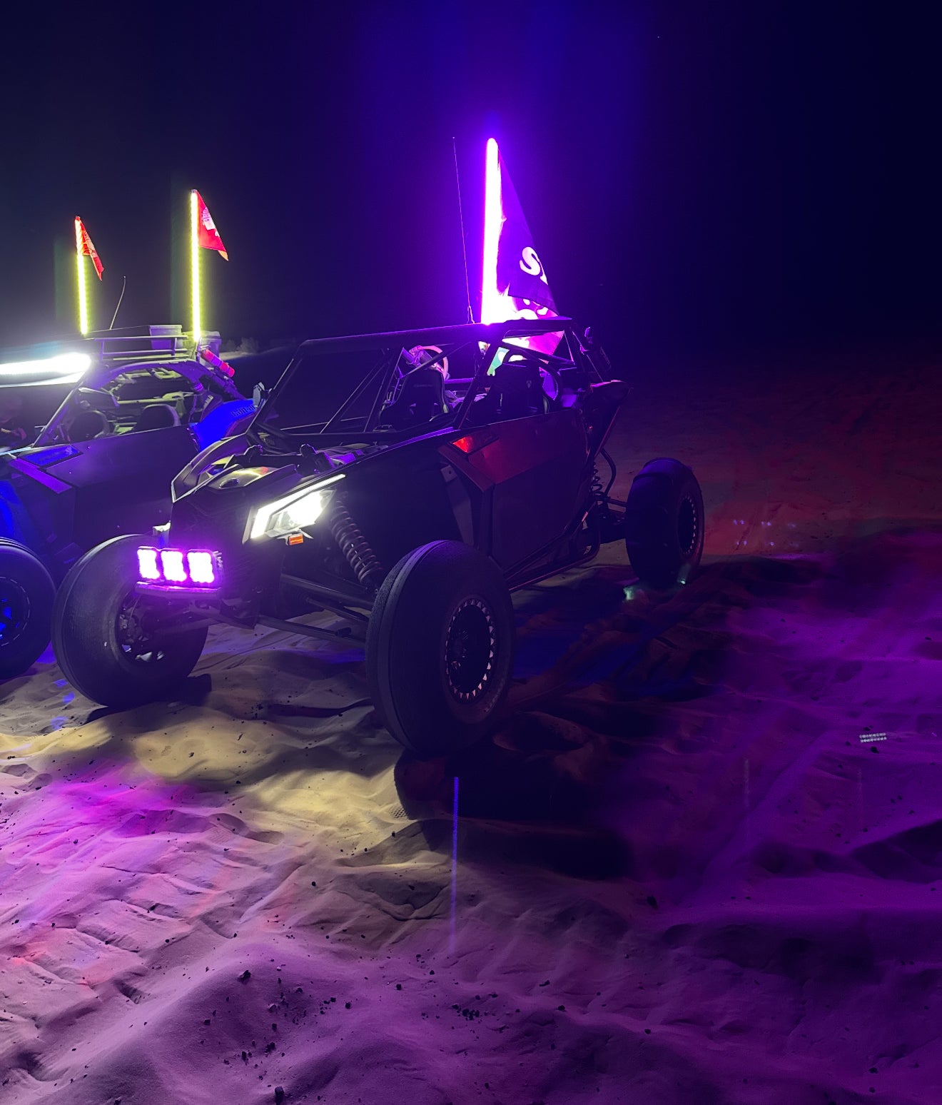 Hyper Bright Whips 4FT