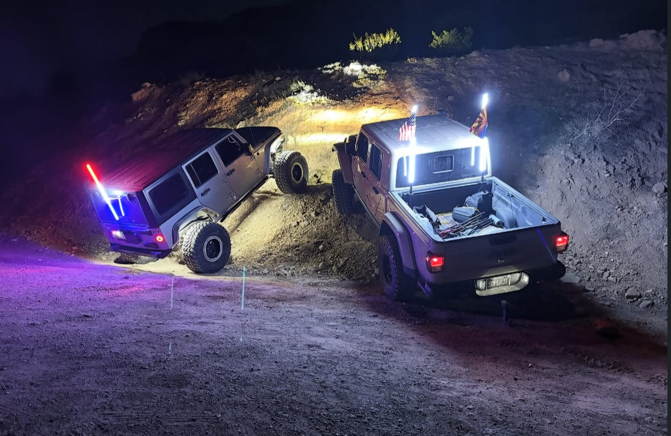 Hyper Bright Whips 4FT