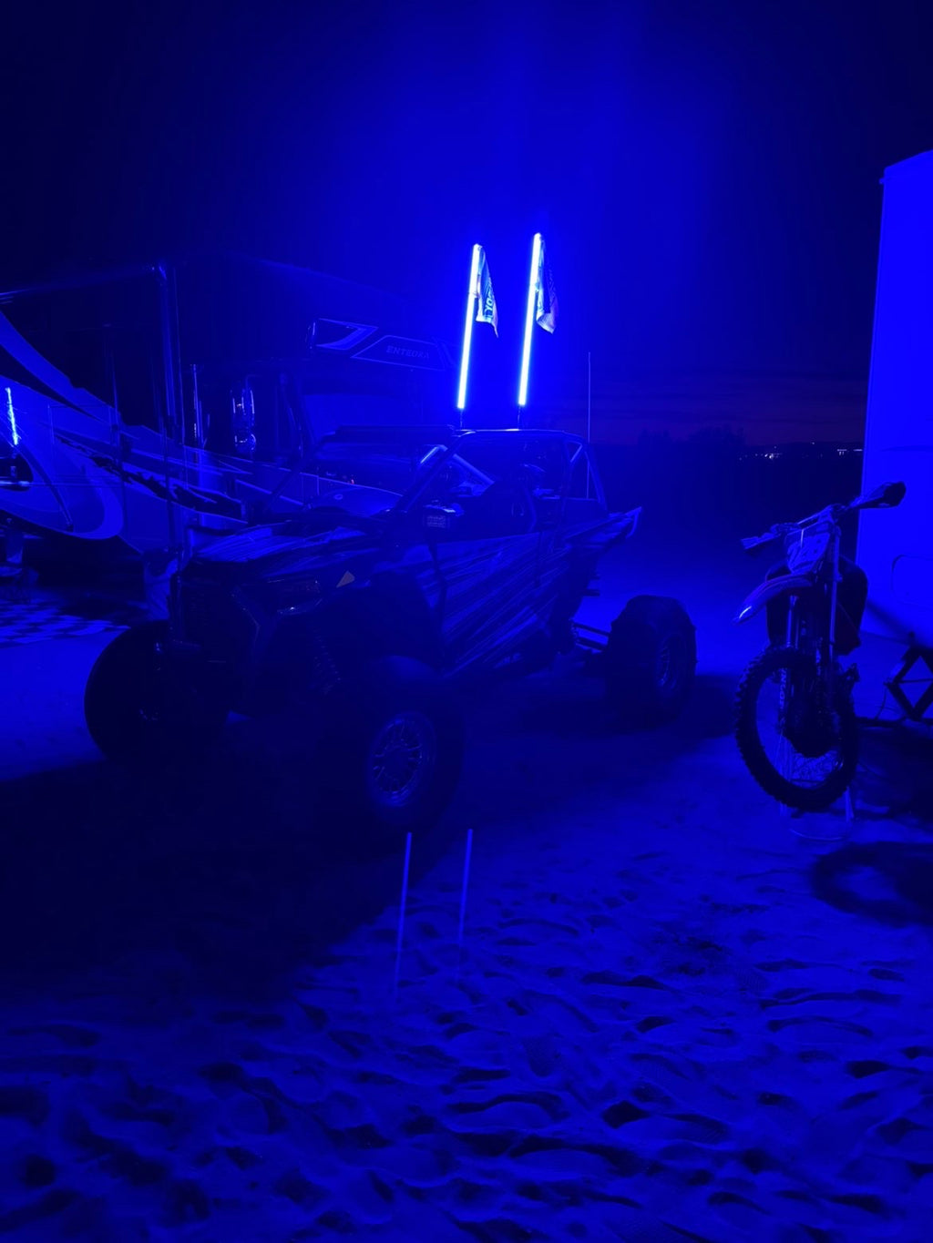 Hyper Bright Whips 4FT